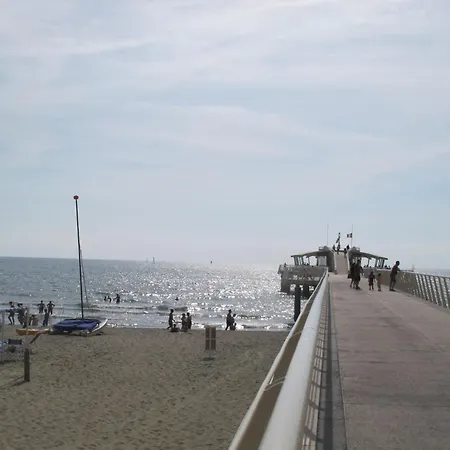 Lido Versilia By Interhome * Lido di Camaiore