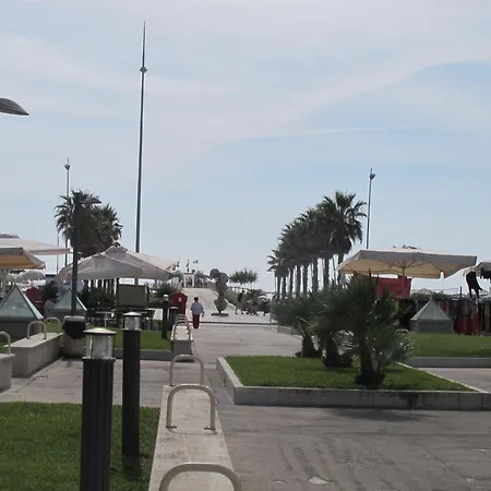 Apartment Lido Versilia By Interhome *