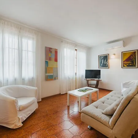 Lido Versilia By Interhome Lido di Camaiore