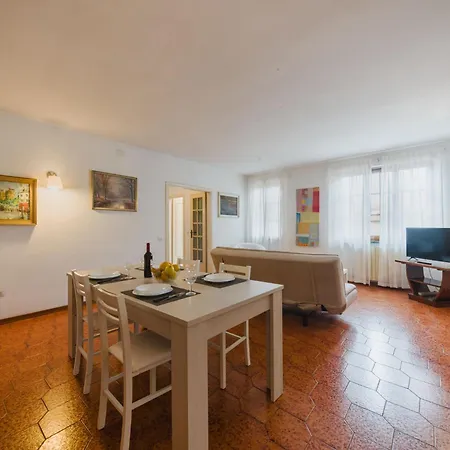 Lido Versilia By Interhome