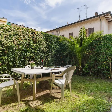 Lido Versilia By Interhome Apartament Lido di Camaiore
